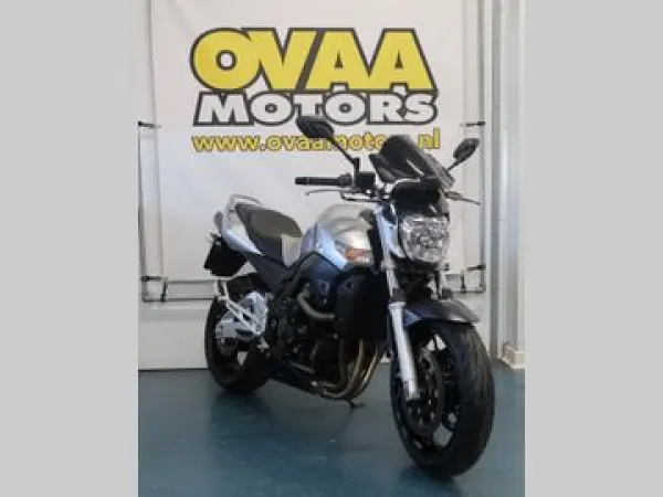 2009 Suzuki GSR 600 A - € 3.950 (1/1)