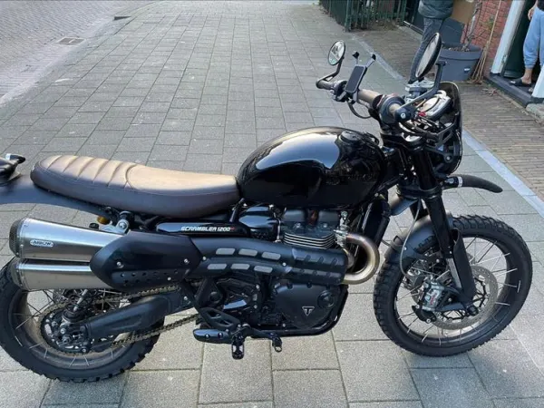 2022 Triumph Scrambler 1200 xc Custom Black - € 13.250 · Bieden (1/1)