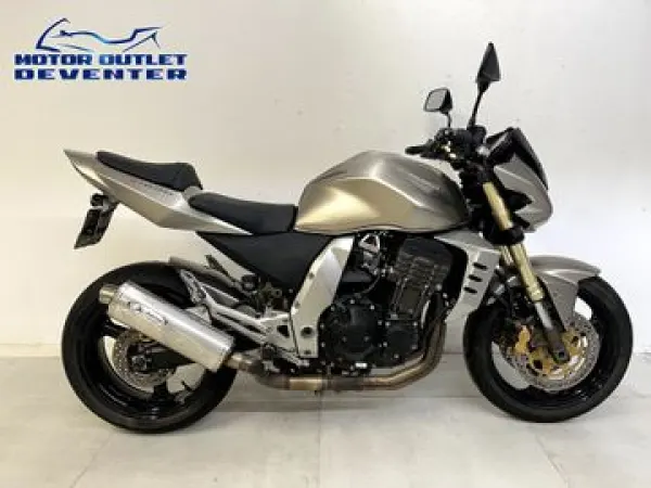 2005 Kawasaki Z1000 - € 2.750 (1/1)