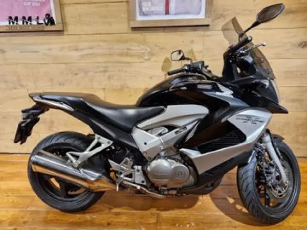 2011 Honda VFR 800 X Crossrunner - € 6.750 · Bieden (1/1)