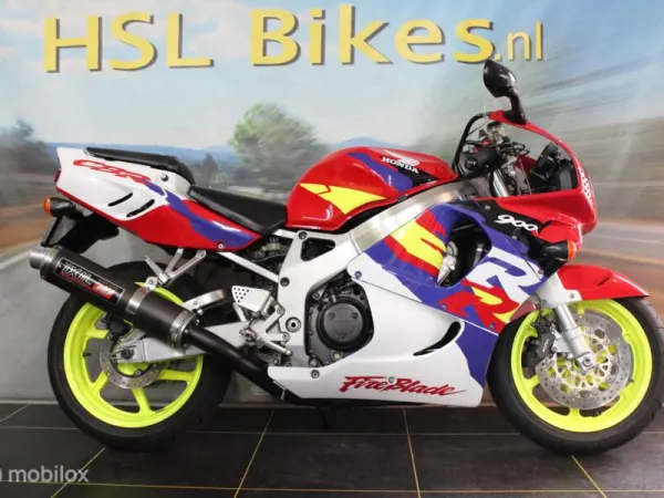 1996 Honda CBR 900 RR Fireblade - €5,950 (1/1)