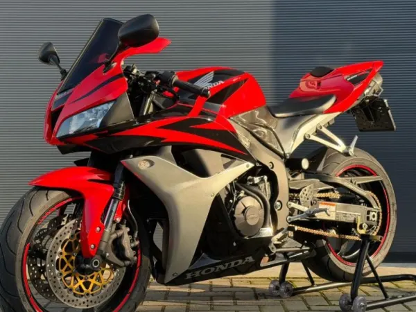 2007 Honda CBR600RR Red - €6,000 (1/1)