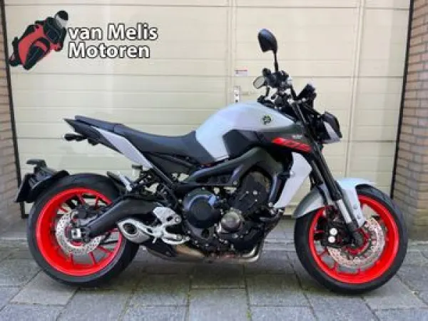 2019 Yamaha MT 09 ABS - € 9.540 (1/1)