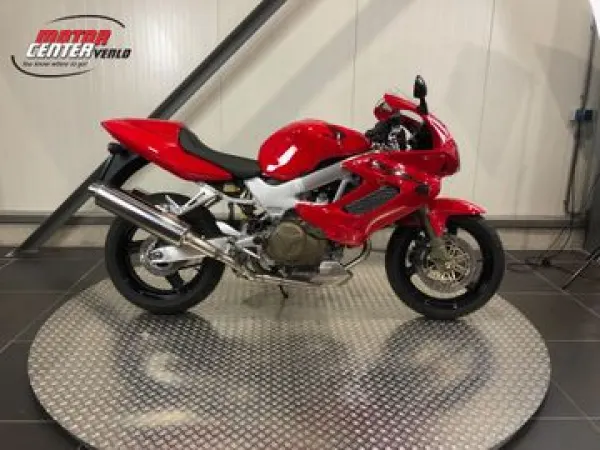 2023 Honda VTR 1000 F Firestorm - € 8.990 (1/1)