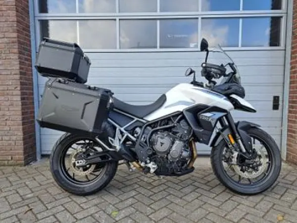 2021 Triumph Tiger 900 GT - € 13.789 (1/1)