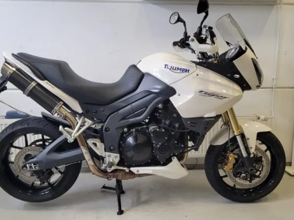 2007 Triumph Tiger 1050 SE - € 4.300 · Bieden (1/1)