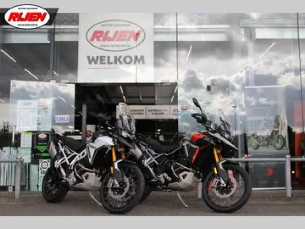 2025 Triumph Tiger 900 Rally Pro - € 19.795 · Bieden (1/1)