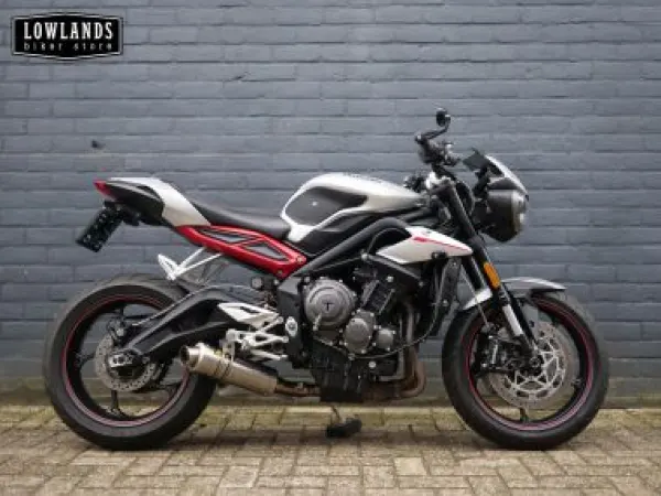 2017 Triumph Street Triple R - €7,995 (1/1)
