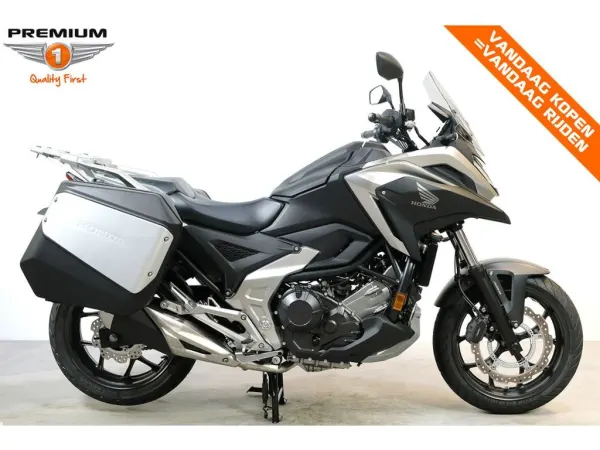 2022 Honda NC 750 X - € 8.140 (1/1)