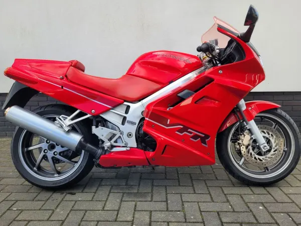 1992 Honda VFR 750 F - € 1.999 (1/1)