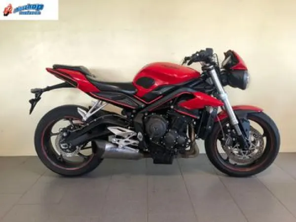 2018 Triumph Street Triple S A2 - €7,100 (1/1)