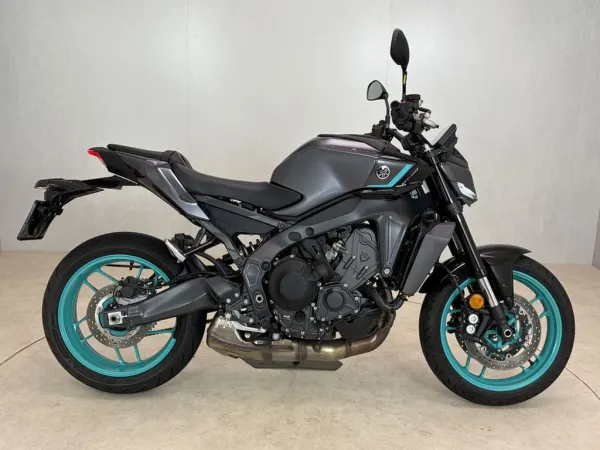 2025 Yamaha MT 09 Y-AMT - € 10.250 (1/1)