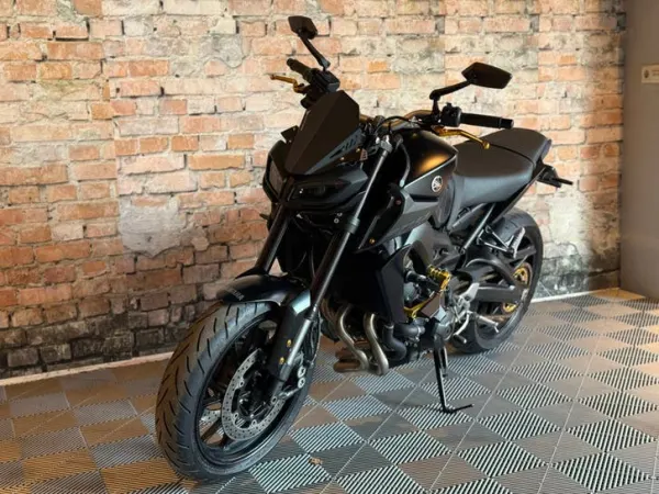 2019 Yamaha MT 09 - € 7.950 (1/1)