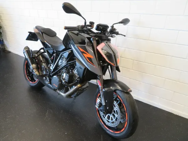 2017 KTM 1290 Super Duke R - €10,950 (1/1)