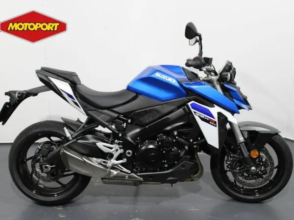 2025 Suzuki GSX-S 950 - €9,950 · Bidding (1/1)