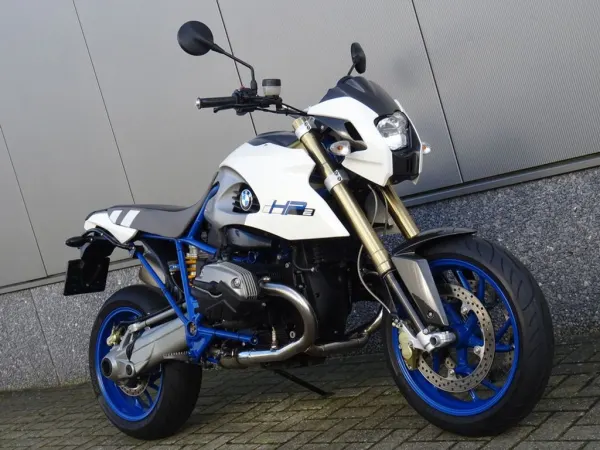 2008 BMW HP 2 Megamoto - € 14.945 (1/1)