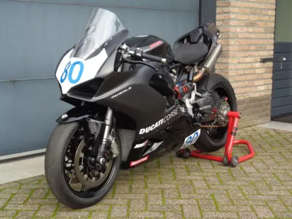 2023 Ducati Panigale V2 - € 19.995 (1/1)