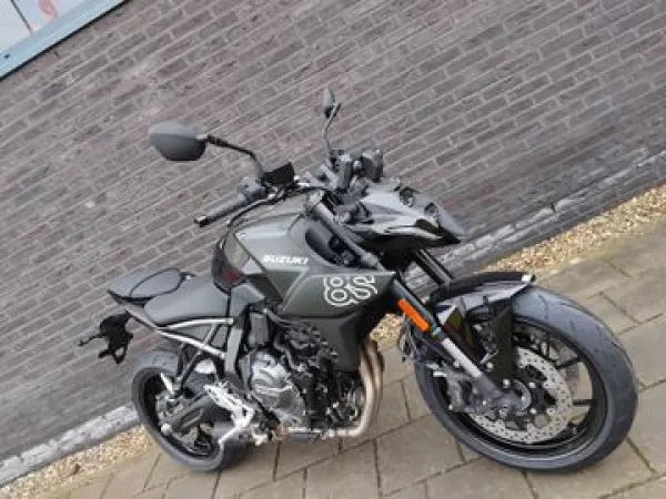2026 Suzuki GSX-8S - € 9.499 (1/1)