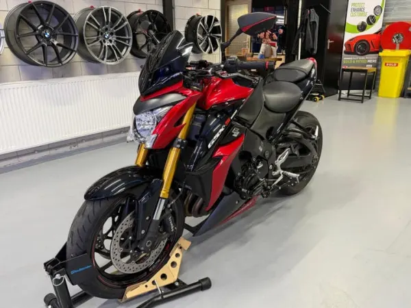 2015 Suzuki GSX-S 1000 - € 8.445 (1/1)
