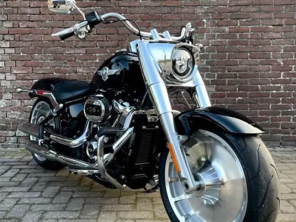 2021 Harley-Davidson Fat Boy - €23,500 · Bidding (1/1)