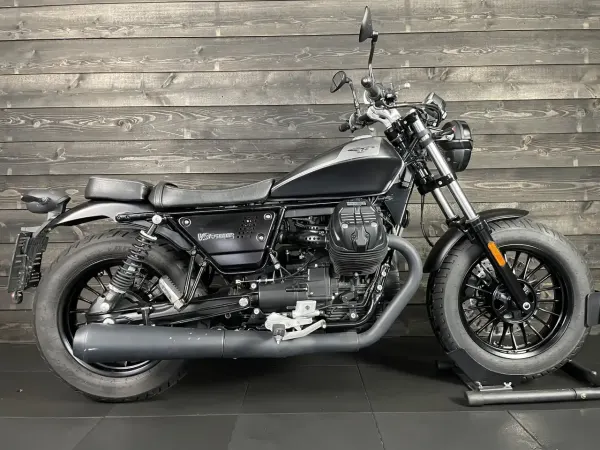 2022 Moto Guzzi V 9 - €8,490 (1/1)