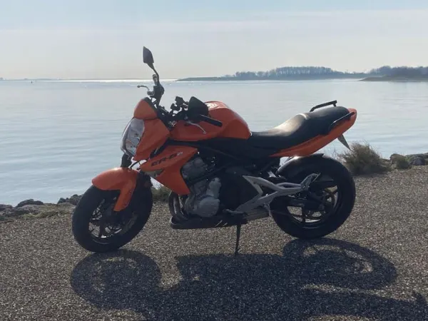 2007 Kawasaki ER-6 N - €3,000 · Bidding (1/1)