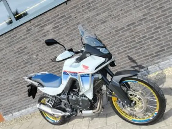 2023 Honda XL 750 Transalp - € 11.230 (1/1)