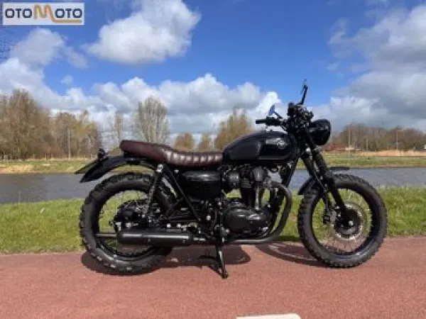 2015 Kawasaki W800 Black Edition - € 6.450 (1/1)