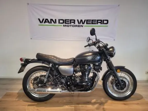 2021 Kawasaki W800 - € 8.398 (1/1)