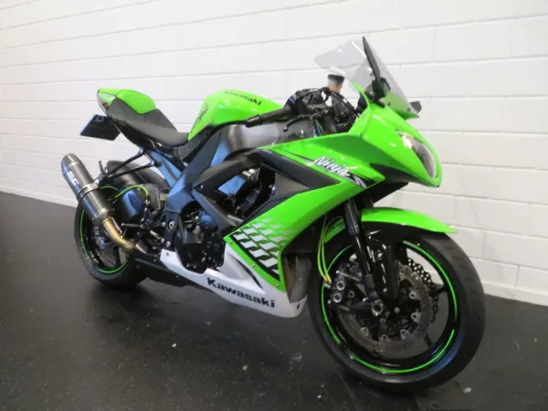 2011 Kawasaki ZX 10R Ninja - €8,350 (1/1)
