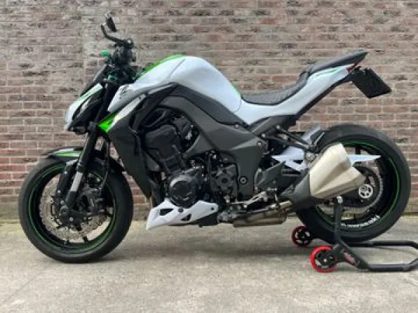 2016 Kawasaki Z1000 ABS - € 8.985 (1/1)