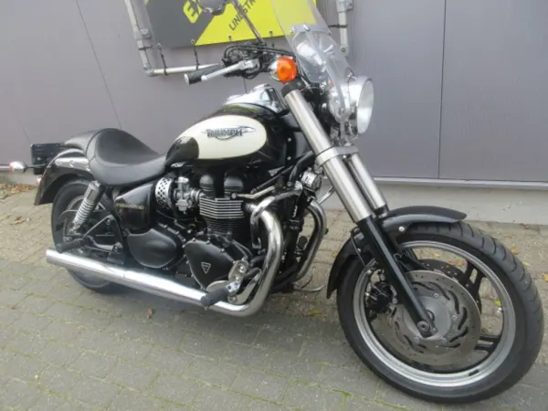 2010 Triumph Speedmaster - € 4.995 (1/1)