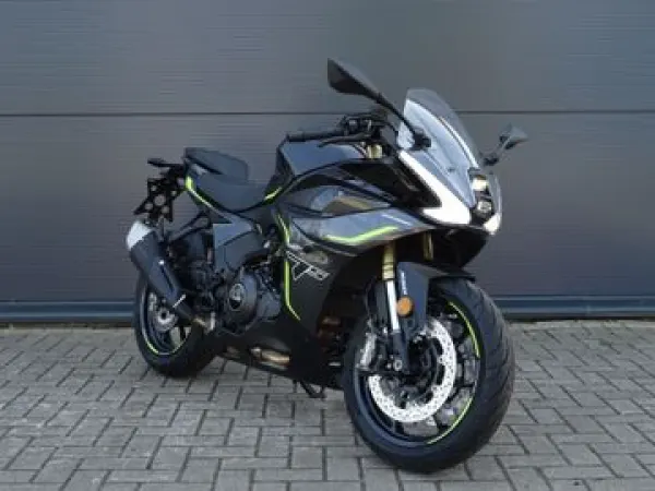 2026 Benelli Tornado - € 7.999 · Bieden (1/1)