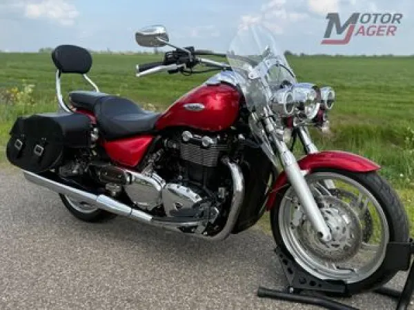 2010 Triumph Thunderbird - € 7.499 (1/1)