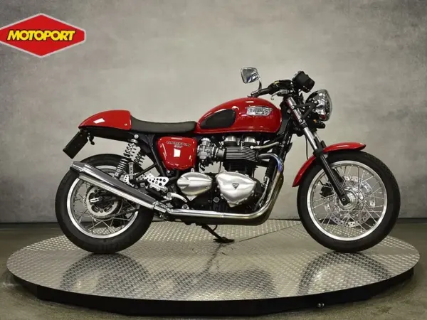 2012 Triumph Thruxton - € 5.999 (1/1)