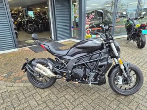 2022 Benelli 502 C - € 4.999 (1/1)