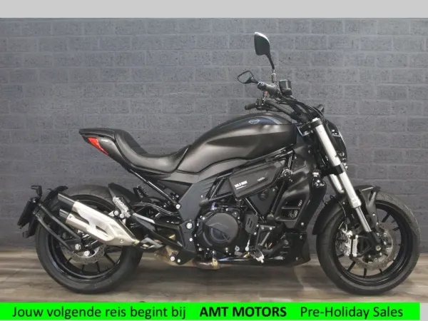 2020 Benelli 502 C - € 5.645 (1/1)
