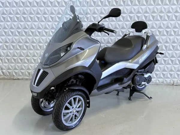 2010 Piaggio MP3 400 - €3,999 (1/1)