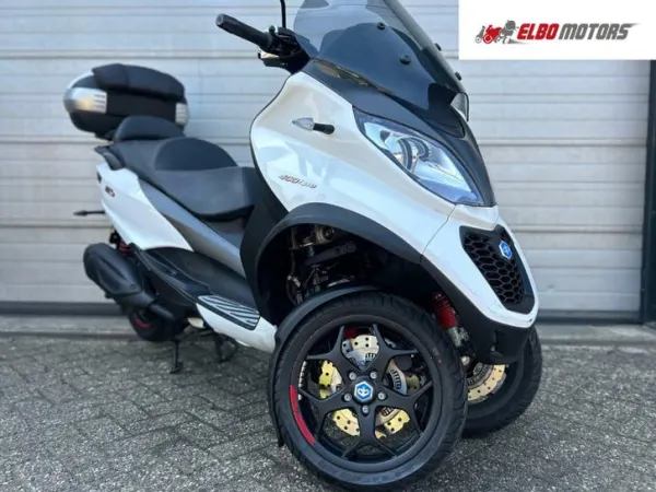 2022 Piaggio MP3 400 - €7,500 (1/1)