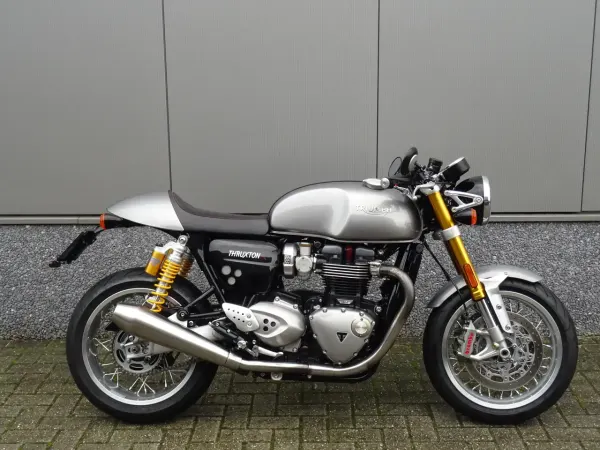 2016 Triumph Thruxton 1200 R - € 10.445 (1/1)