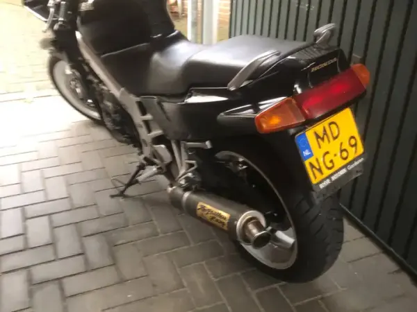 1991 Honda VFR 750 - € 1.200 (1/1)