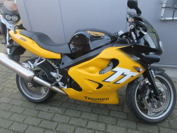 2002 Triumph TT 600 - €4,299 (1/1)