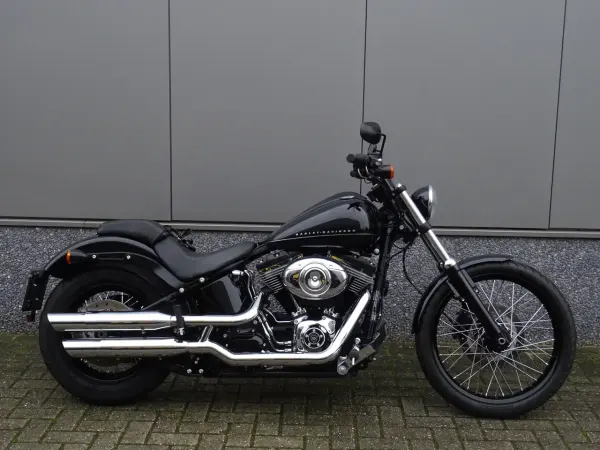 2011 Harley-Davidson Softail - € 13.945 (1/1)