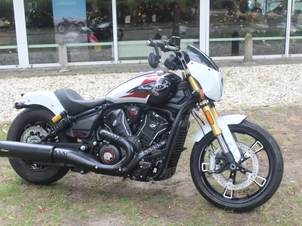 2026 Indian Scout - € 22.390 · Bieden (1/1)