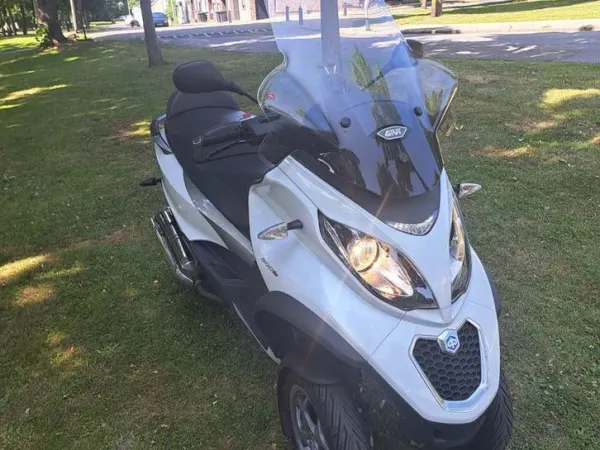 2017 Piaggio MP3 500 - € 5.500 · Bieden (1/1)
