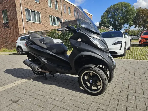 2015 Piaggio MP3 500 - € 4.000 (1/1)