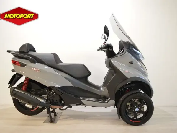 2018 Piaggio MP3 500 LT Sport - € 7.490 (1/1)