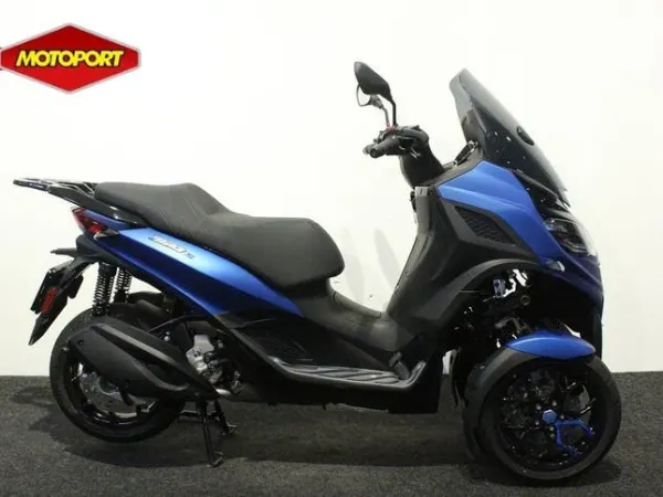 2026 Piaggio MP3 310 - €9,599 · Bidding (1/1)