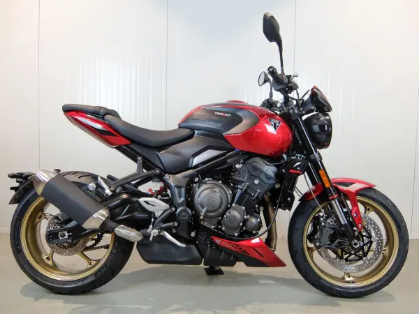 2026 Triumph Trident 800 - €11,345 (1/1)