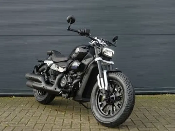 2026 Benelli Leoncino Bobber - € 6.999 · Bieden (1/1)